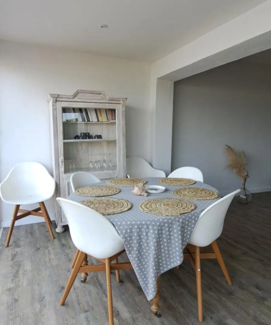 Casa Lila Villa Girona